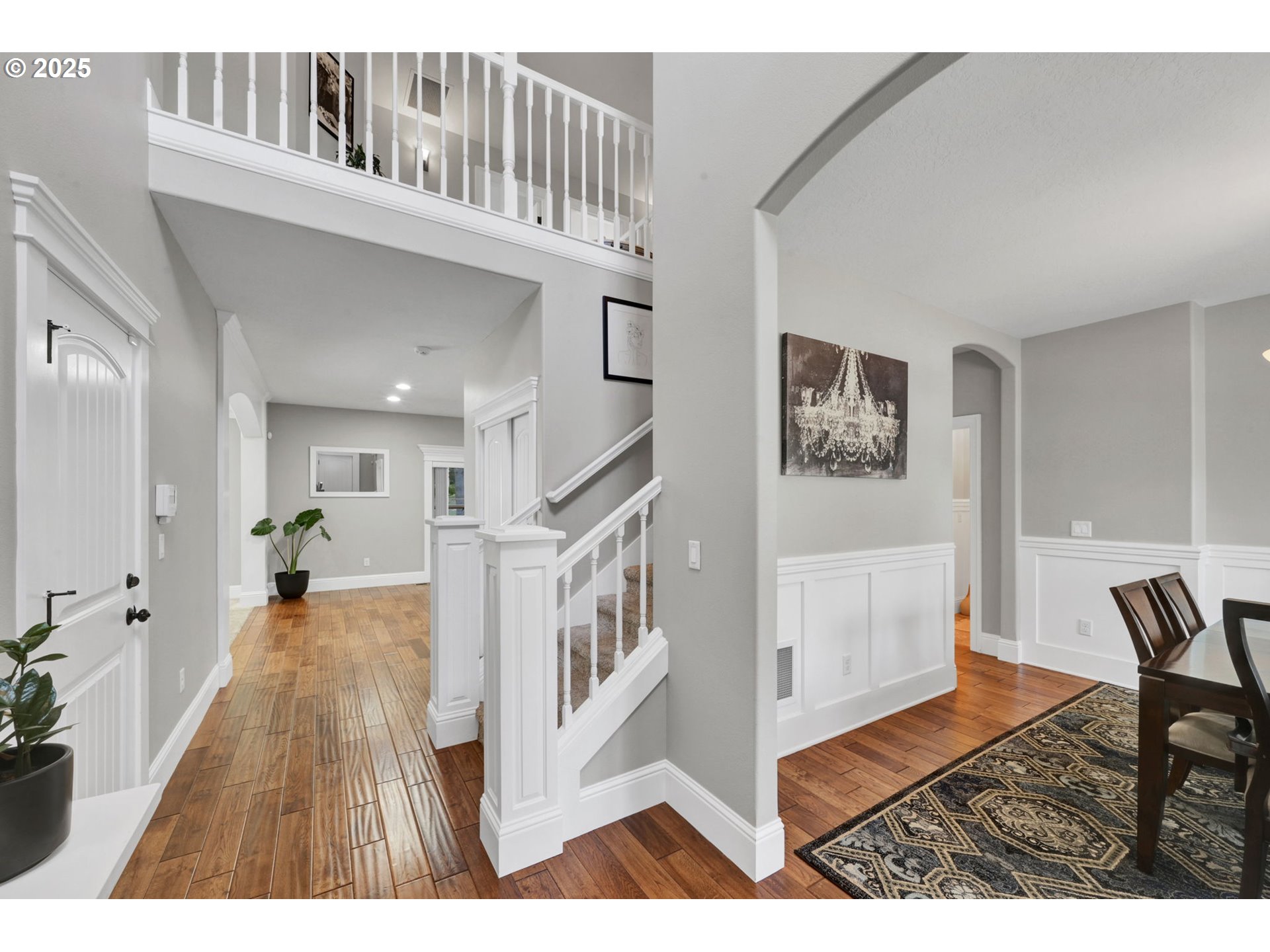 3430 Timberbrook Way Eugene, OR 97405 - Photo 2 of 37 Entrance/Foyer