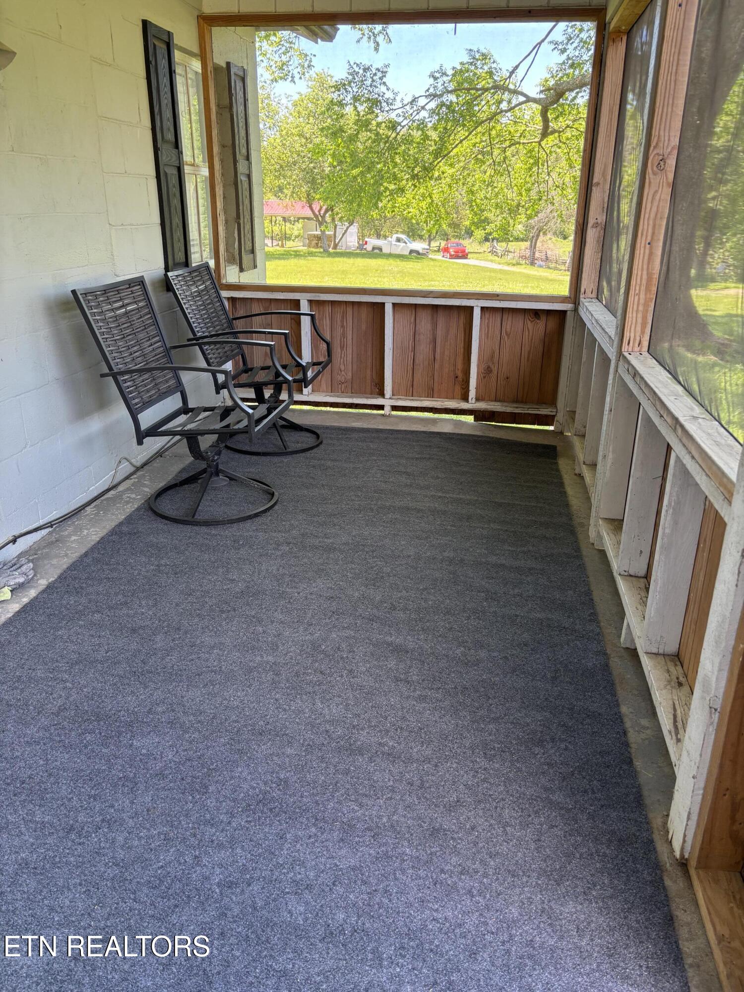 516 Thomas Road Speedwell, TN 37870 - Photo 25 of 37 IMG_8135