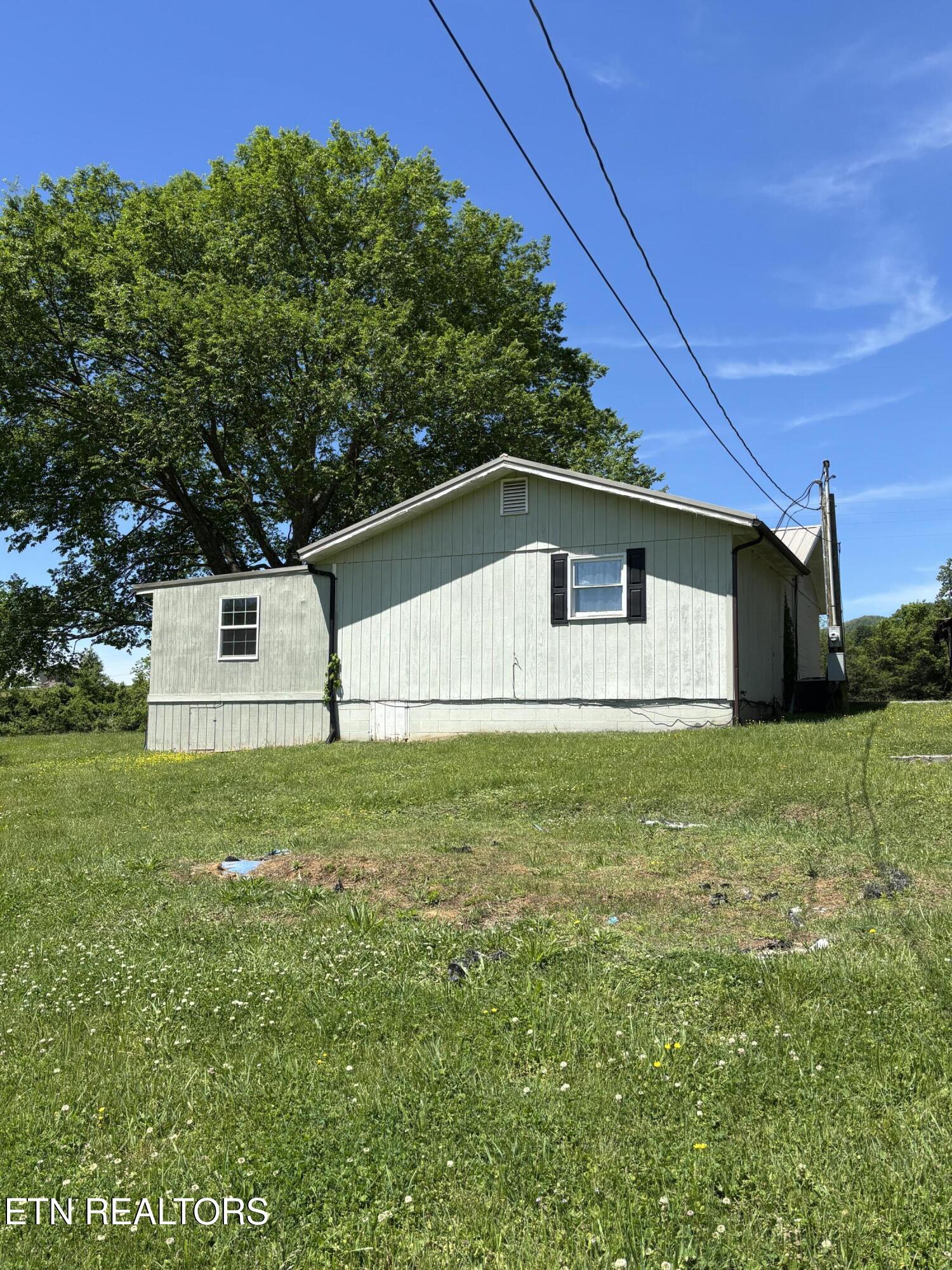 516 Thomas Road Speedwell, TN 37870 - Photo 7 of 37 IMG_8134