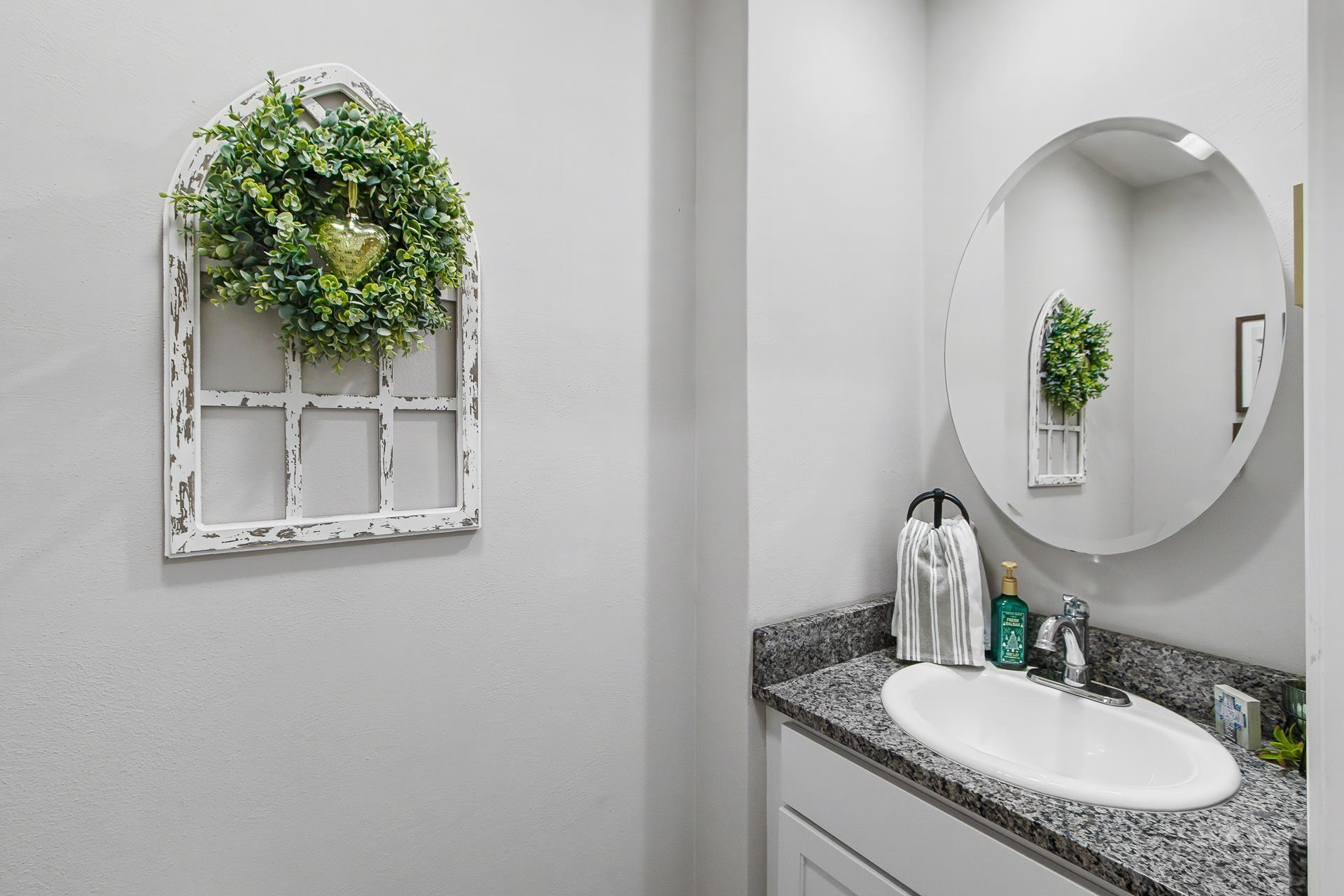 615 Saddle Ridge Portage, WI 53901 - Photo 12 of 46 Gallery Image 12