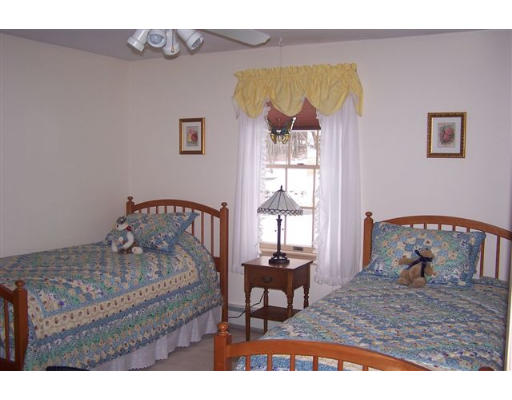 79 Little Mugget Road Charlton, MA 01507 - Photo 8 of 13 Gallery Image 8