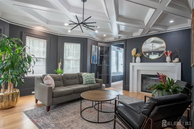 $799,900 | 10 North 8th Avenue, Highland Park, NJ 08904