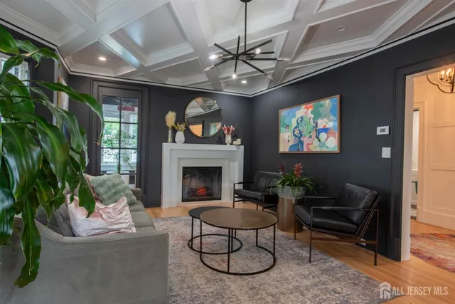 $799,900 | 10 North 8th Avenue, Highland Park, NJ 08904