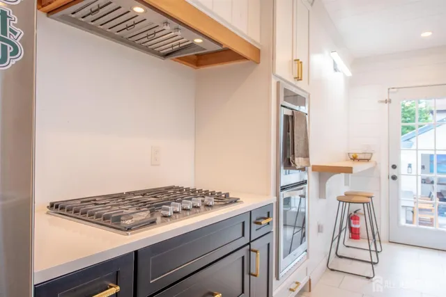 $799,900 | 10 North 8th Avenue, Highland Park, NJ 08904