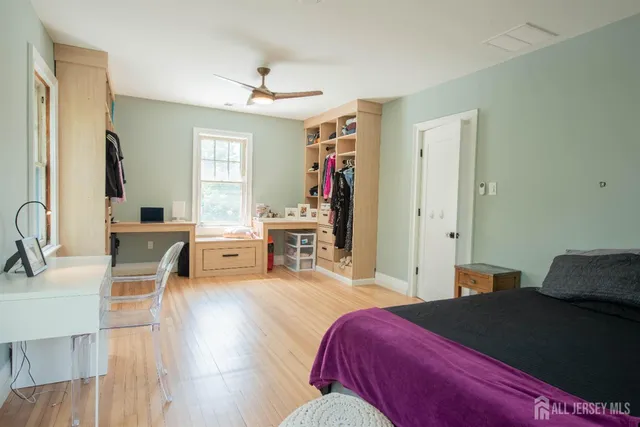 $799,900 | 10 North 8th Avenue, Highland Park, NJ 08904