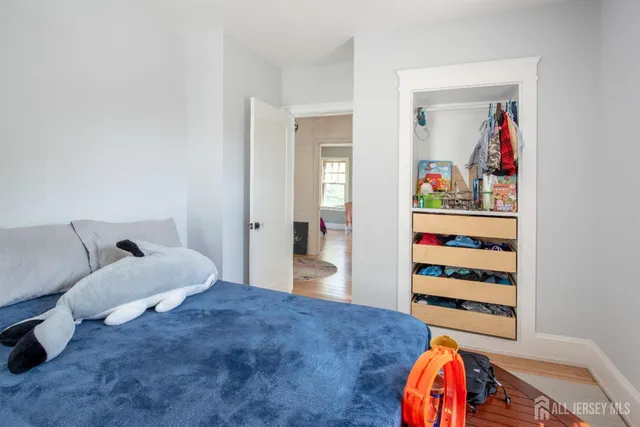 $799,900 | 10 North 8th Avenue, Highland Park, NJ 08904