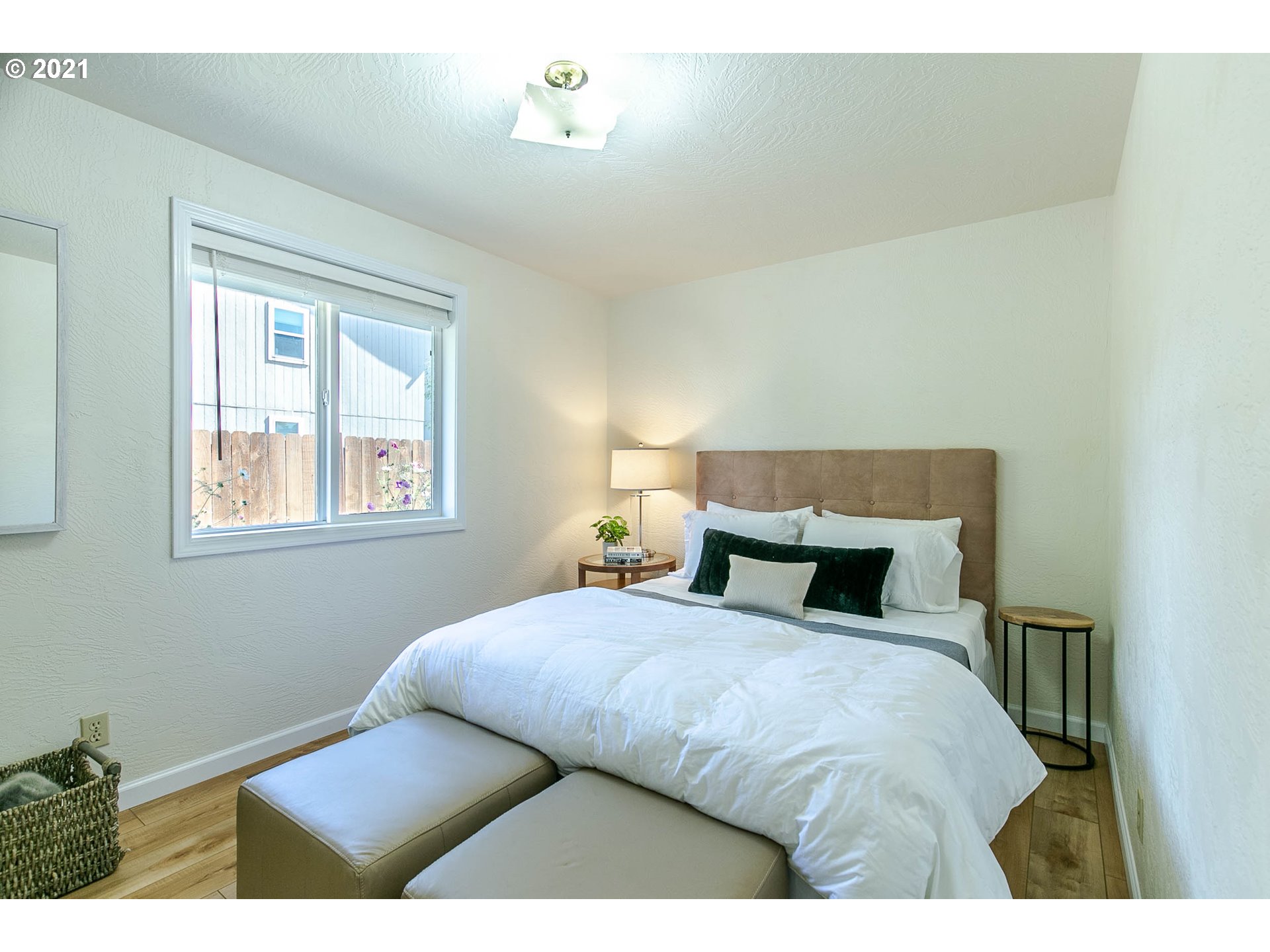 225 South 59th Street Springfield, OR 97478 - Photo 16 of 32