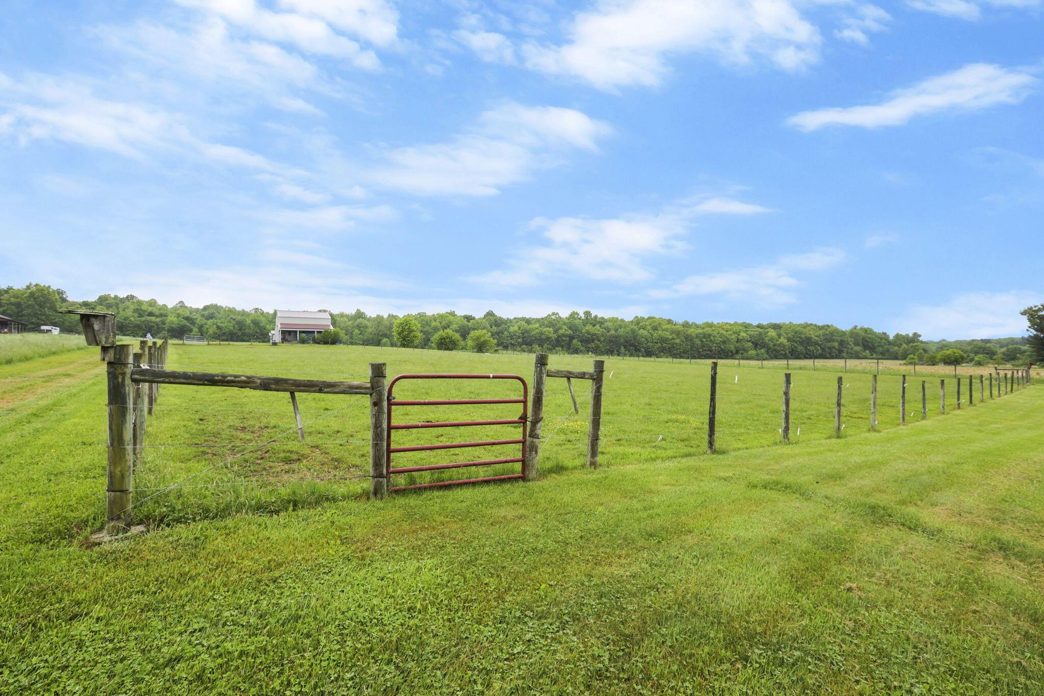 11241 Center Road Garrettsville, OH 44231 - Photo 46 of 67 61-web-or-mls-0V3A5621