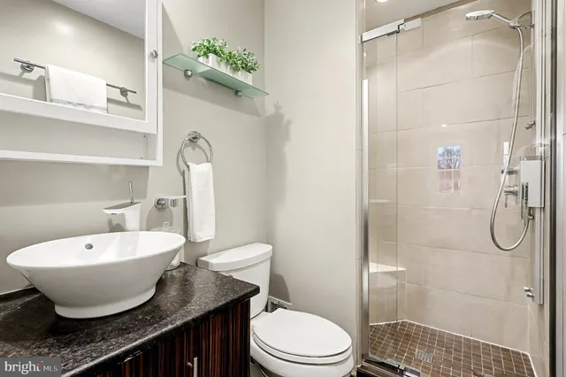 $650,000 | 10307 Emerald Rock Drive, Oakton, VA 22124