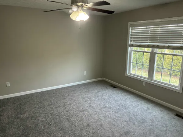 $2,600 | 15 Collinswood Way, Staunton, VA 24401