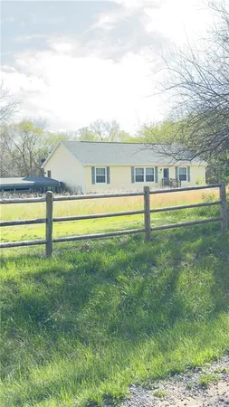 $350,000 | 1350 Osborne Road, Pomona, KS 66076