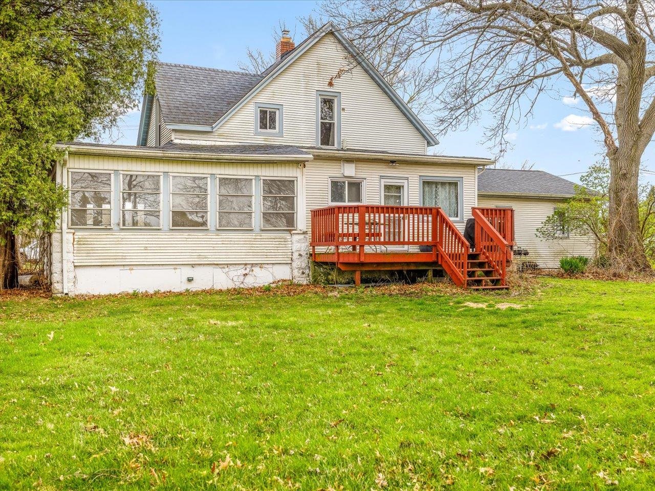407 West 4th Street Byron, IL 61010 - Photo 4 of 39