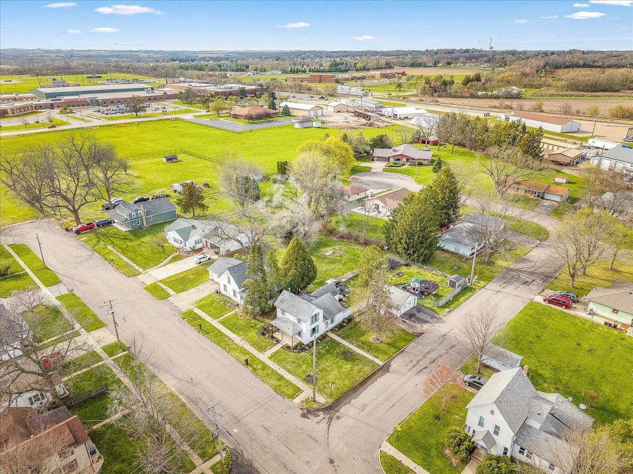 407 West 4th Street Byron, IL 61010 - Photo 6 of 39