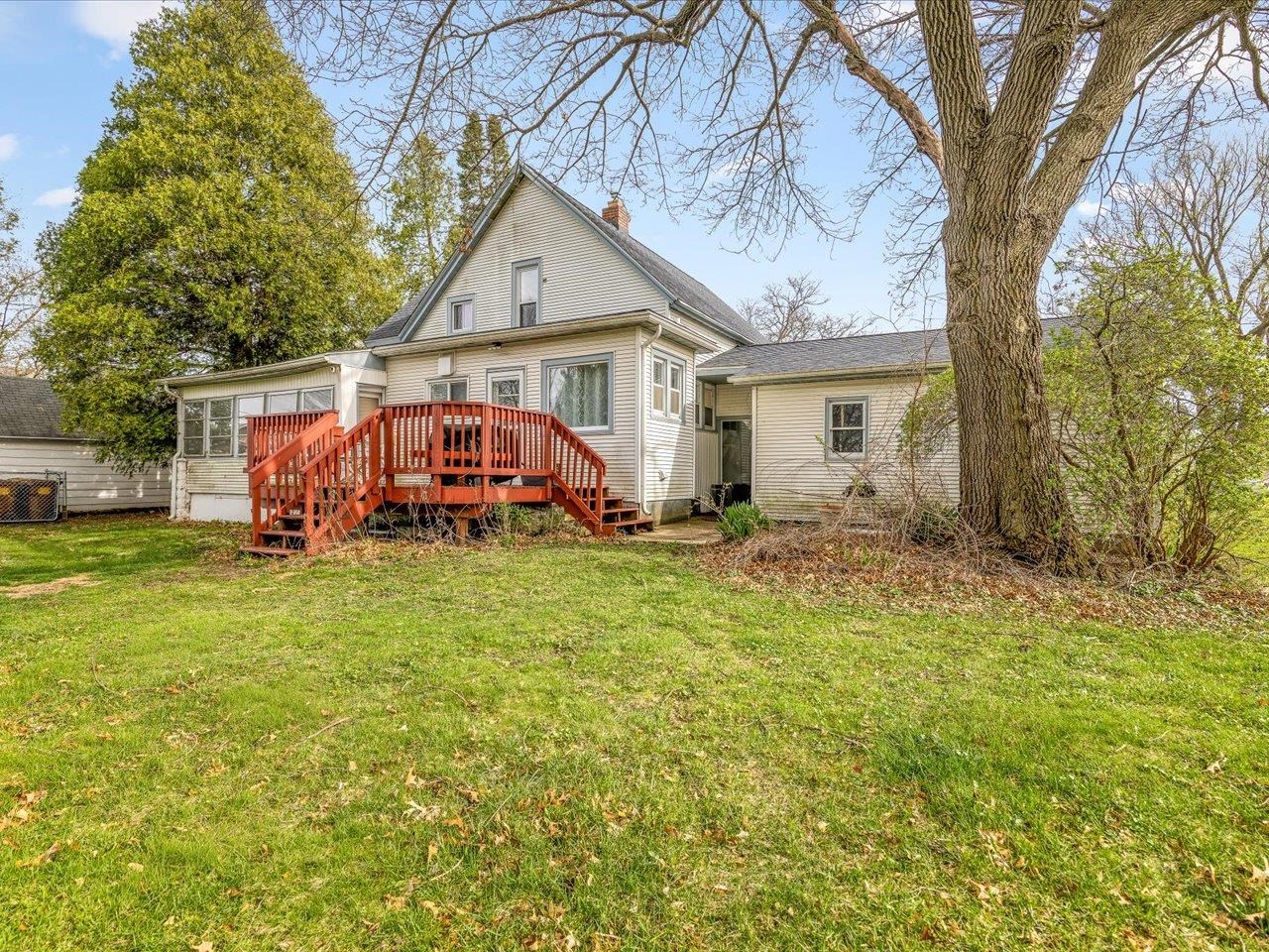 407 West 4th Street Byron, IL 61010 - Photo 10 of 39