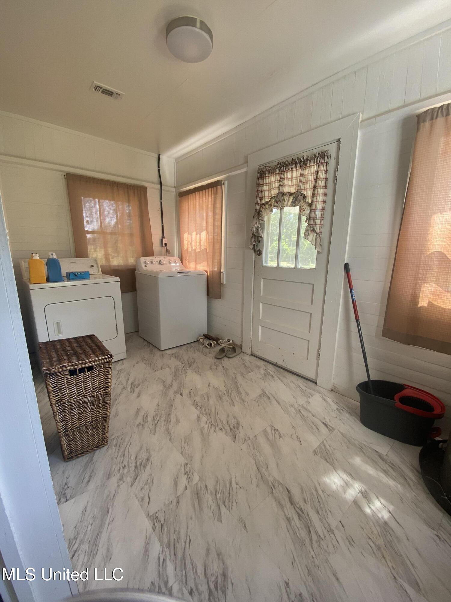 7710 Highway 13 Prentiss, MS 39474 - Photo 23 of 26 IMG_4395