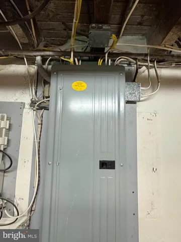 a view of a storage & utility room