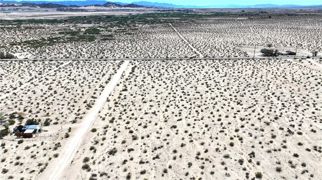 5 Morongo Road Twentynine Palms, CA 92277 - Photo 1 of 21