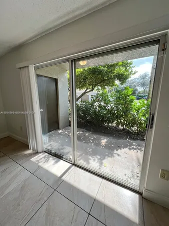 $287,500 | 5065 Wiles Road, Unit 103, Coconut Creek, FL 33073