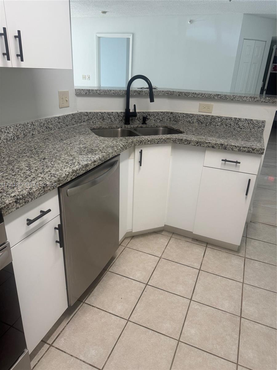 5065 Wiles Road, Unit 103 Coconut Creek, FL 33073 - Photo 30 of 47
