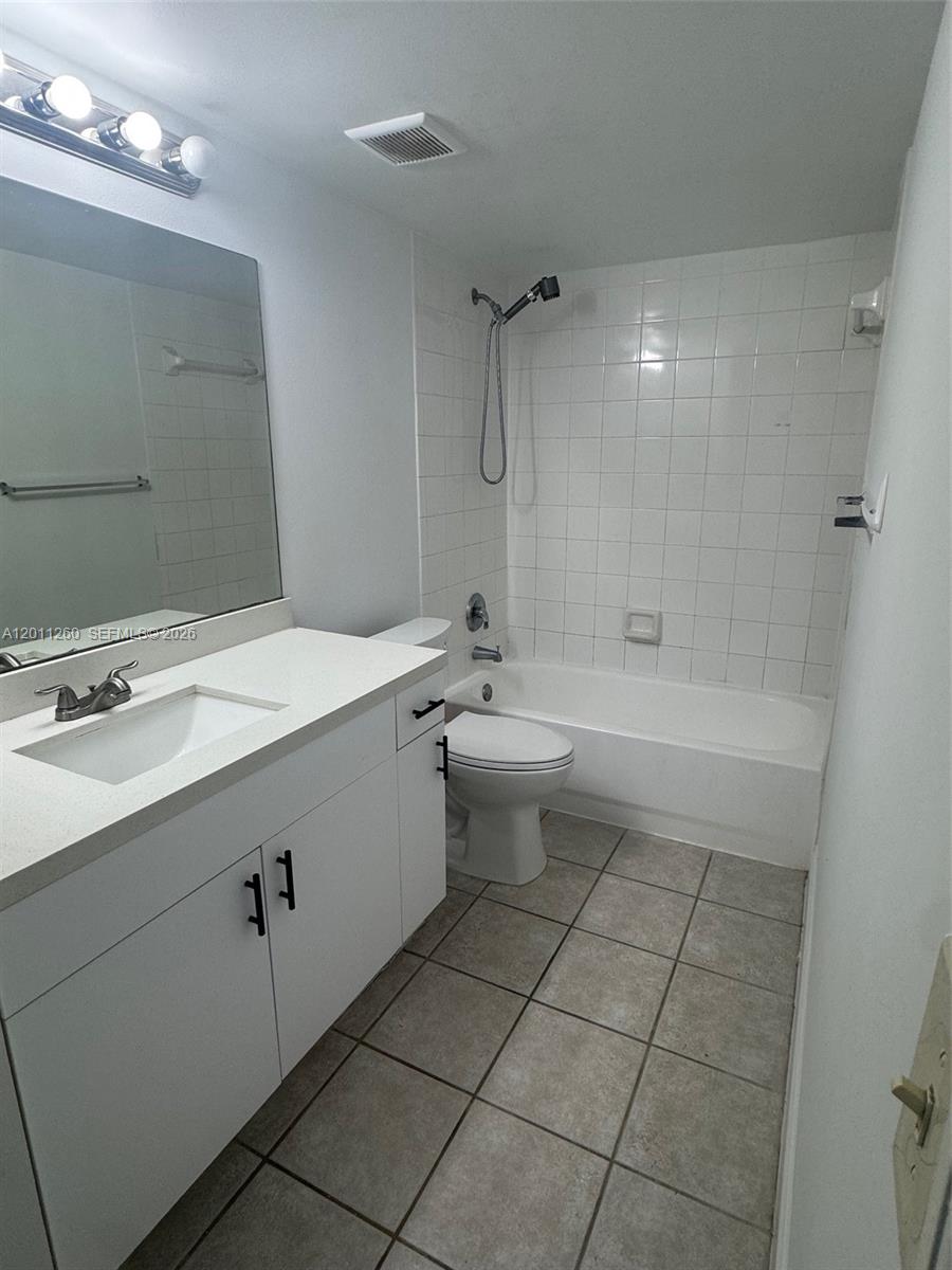 5065 Wiles Road, Unit 103 Coconut Creek, FL 33073 - Photo 35 of 47