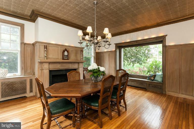 311 Overhill Road Baltimore, MD 21210 - Photo 21 of 30 Dining Room