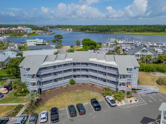 $300,000 | 400 Virginia Avenue, Unit 203B, Carolina Beach, NC 28428