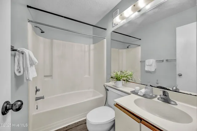 $300,000 | 400 Virginia Avenue, Unit 203B, Carolina Beach, NC 28428