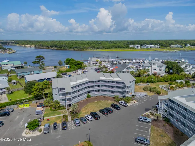 $300,000 | 400 Virginia Avenue, Unit 203B, Carolina Beach, NC 28428