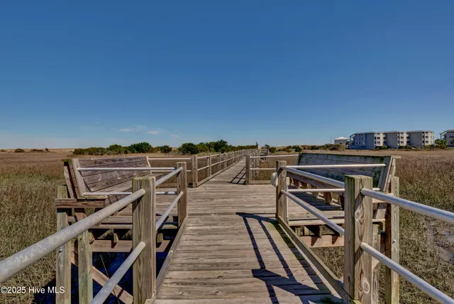 $300,000 | 400 Virginia Avenue, Unit 203B, Carolina Beach, NC 28428