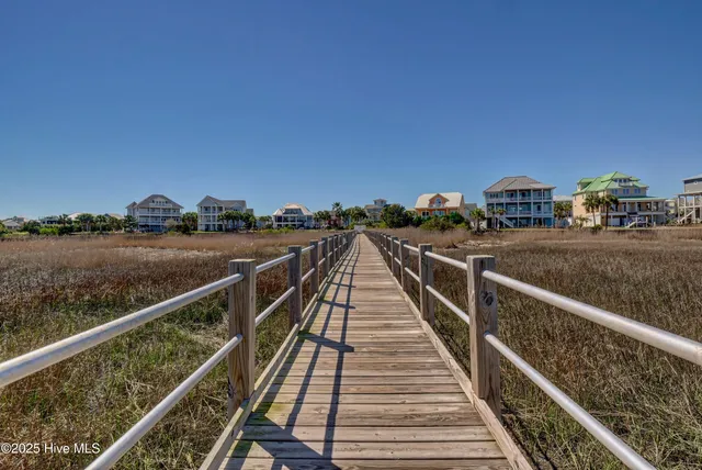 $300,000 | 400 Virginia Avenue, Unit 203B, Carolina Beach, NC 28428