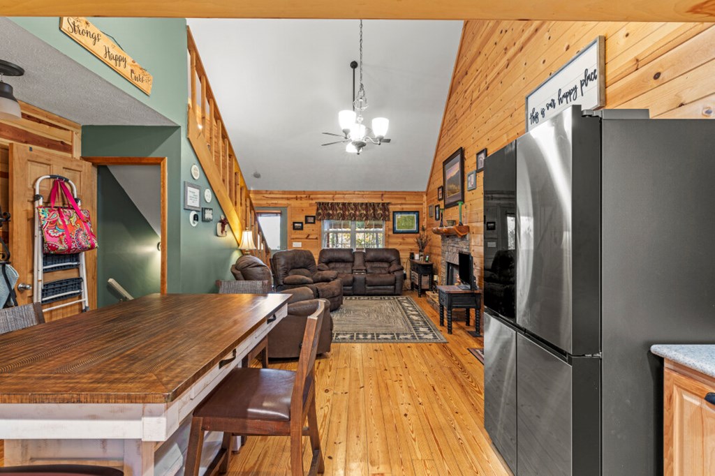 2561 Rustic Rdg Trail Young Harris, GA 30582 - Photo 21 of 85