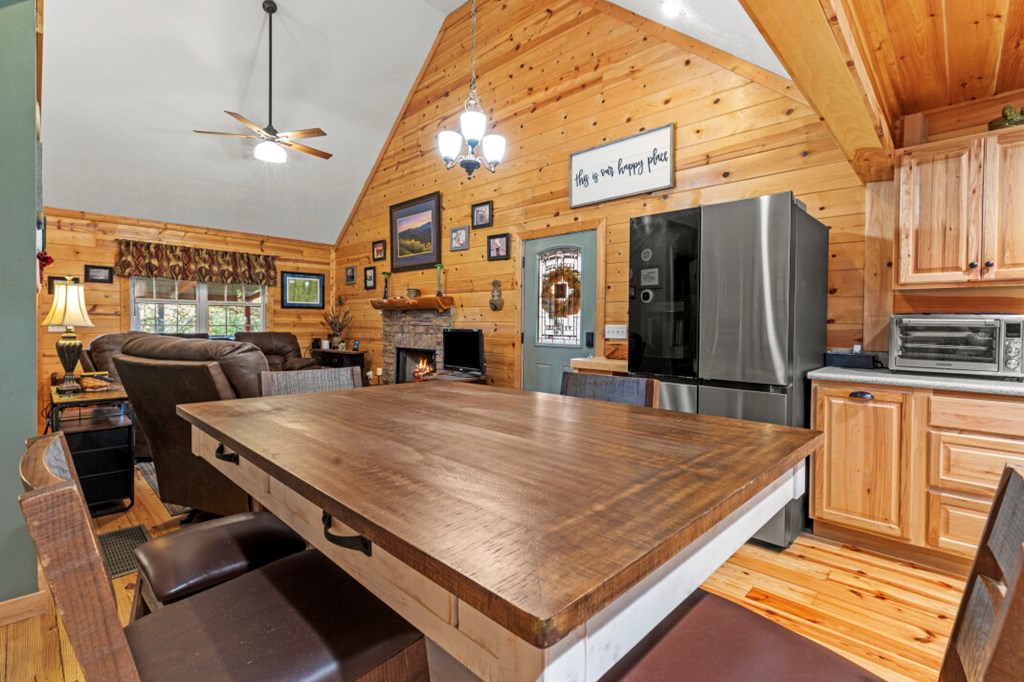 2561 Rustic Rdg Trail Young Harris, GA 30582 - Photo 22 of 85