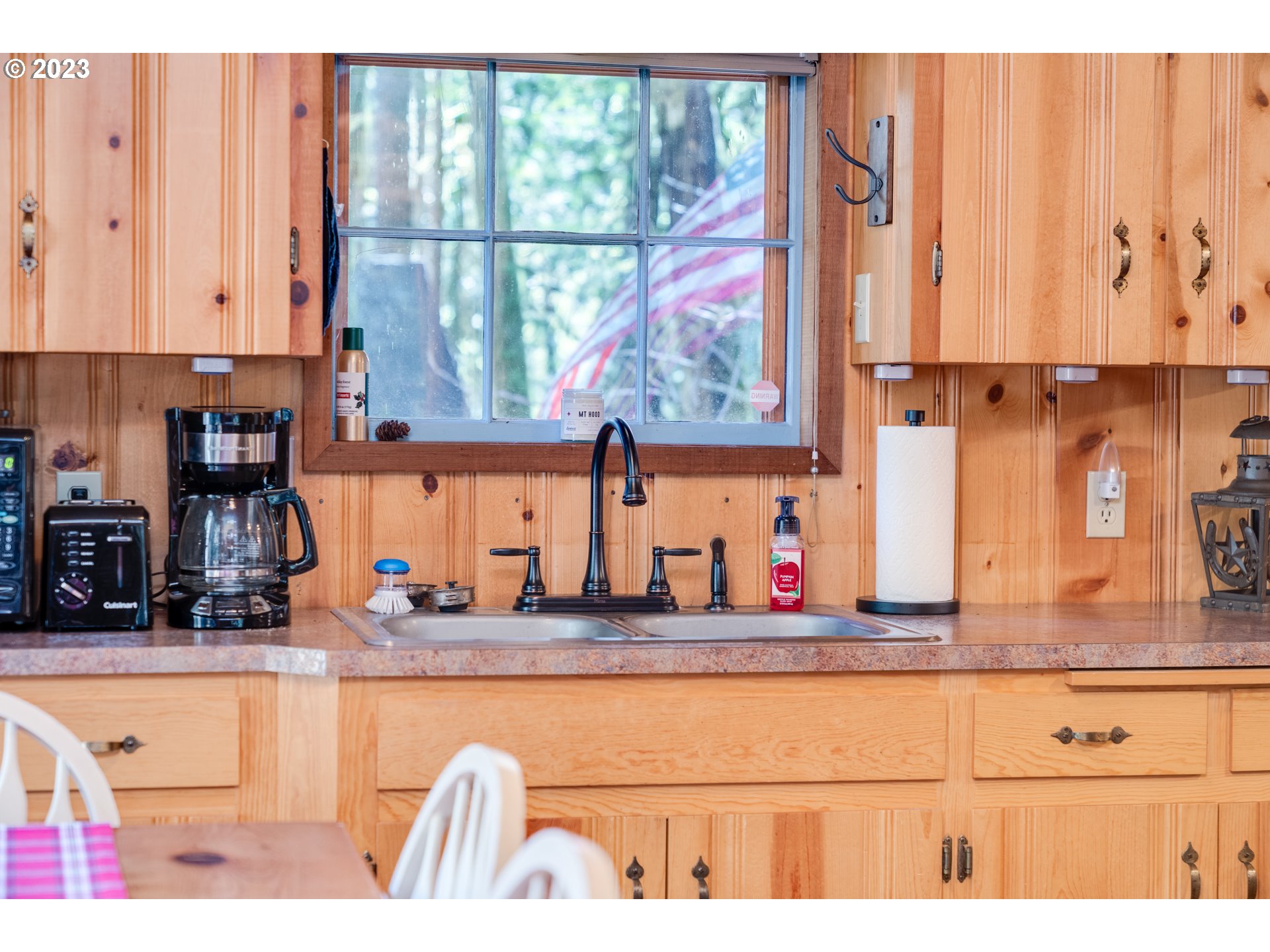 30064 Road 12 Rhododendron, OR 97049 - Photo 8 of 32 Gallery Image 8
