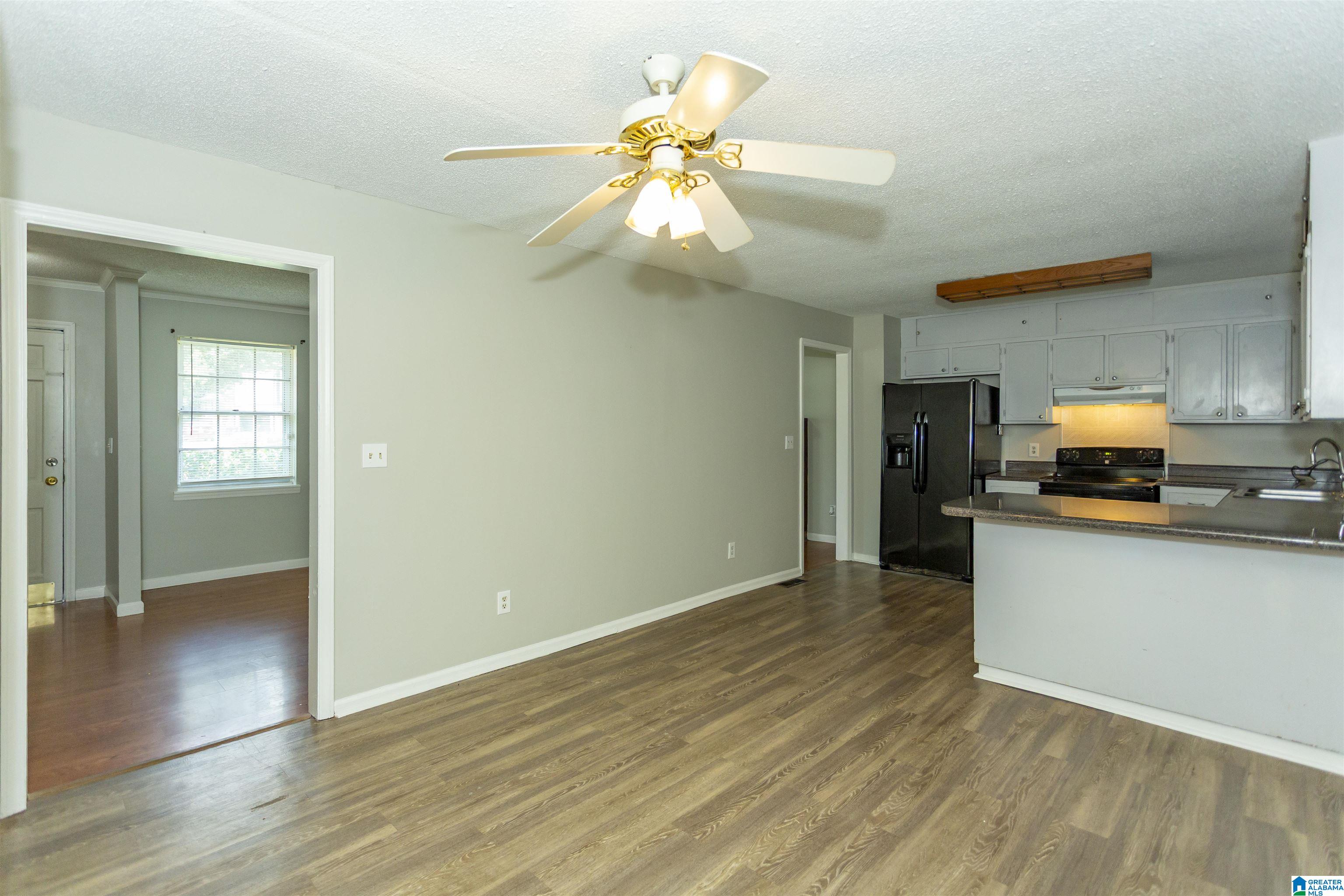 533 Canterbury Road Pelham, AL 35124 - Photo 19 of 41