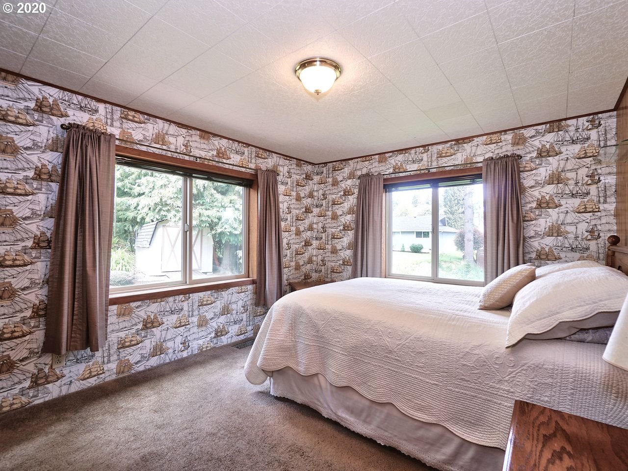 52921 Northwest Ej Smith Road Scappoose, OR 97056 - Photo 11 of 32 Bedroom