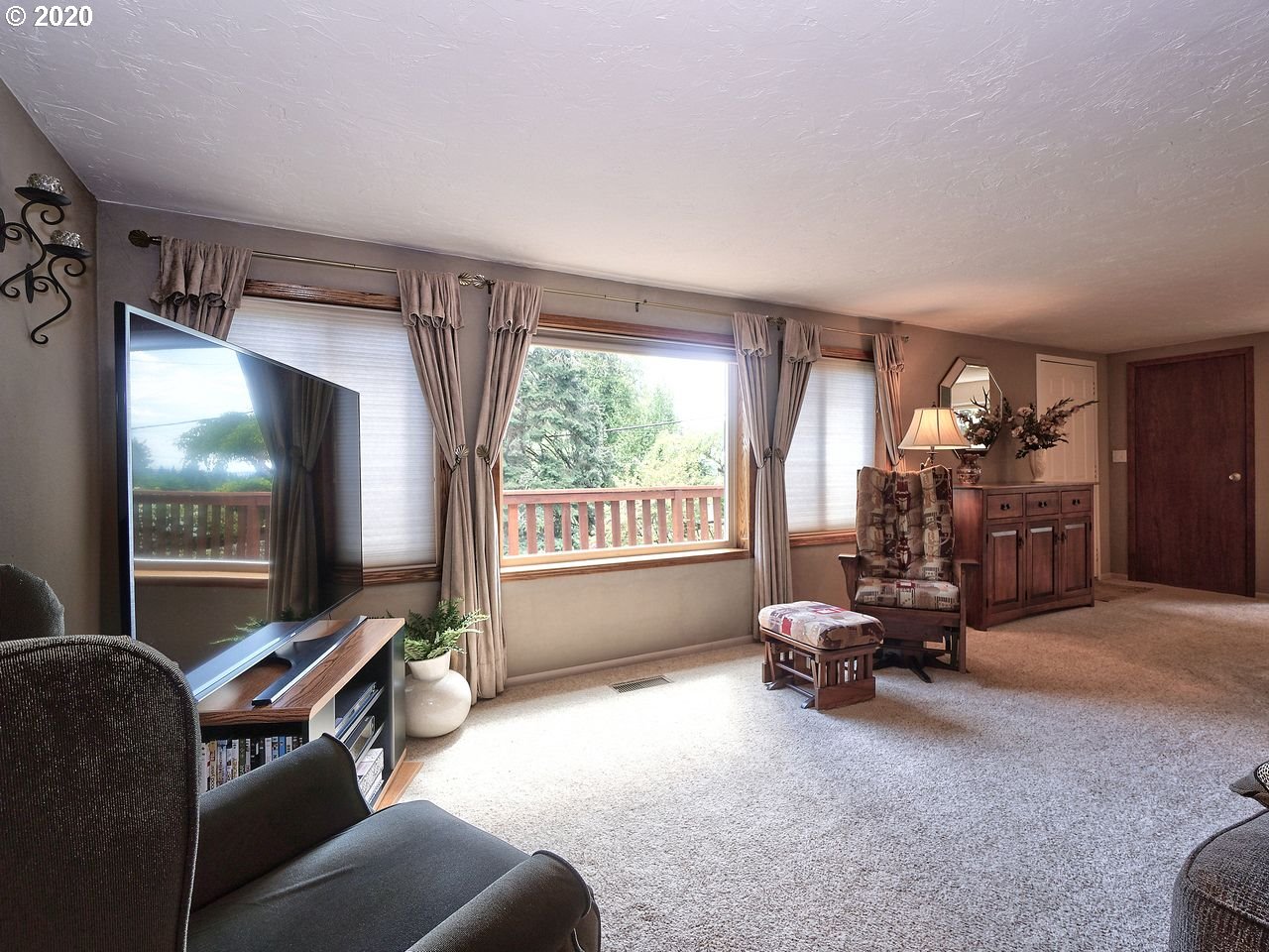 52921 Northwest Ej Smith Road Scappoose, OR 97056 - Photo 8 of 32 Gallery Image 8