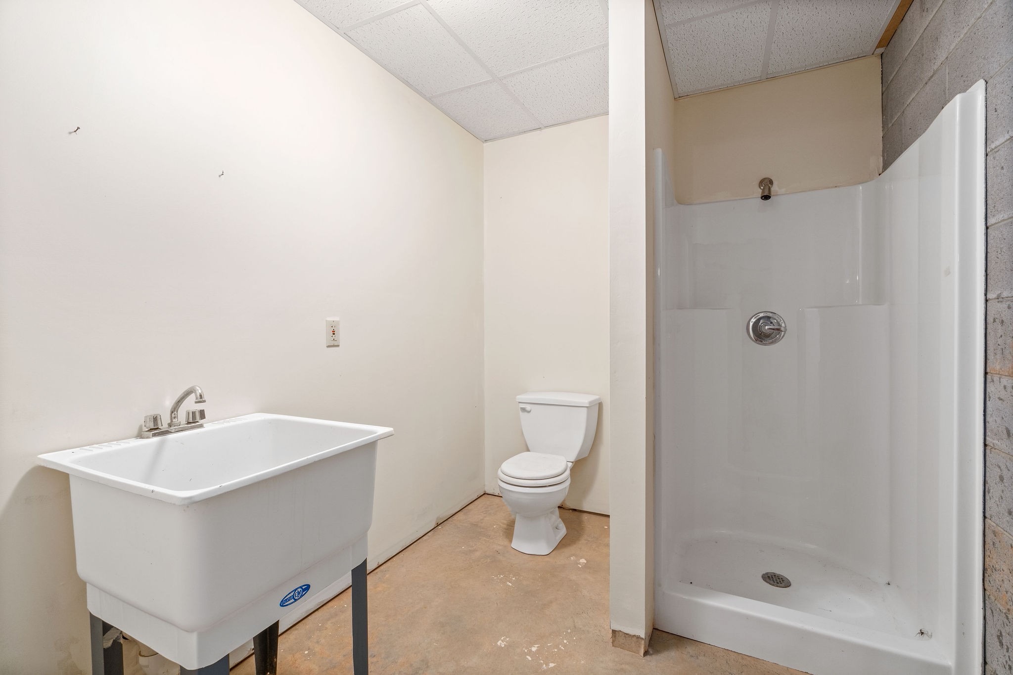 2325 Guthrie Road Guthrie, KY 42234 - Photo 32 of 38