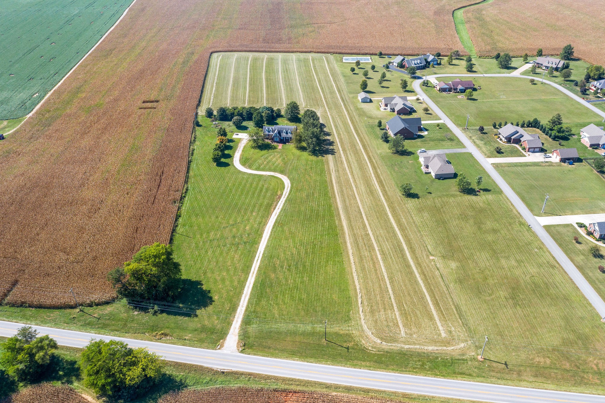 2325 Guthrie Road Guthrie, KY 42234 - Photo 4 of 38