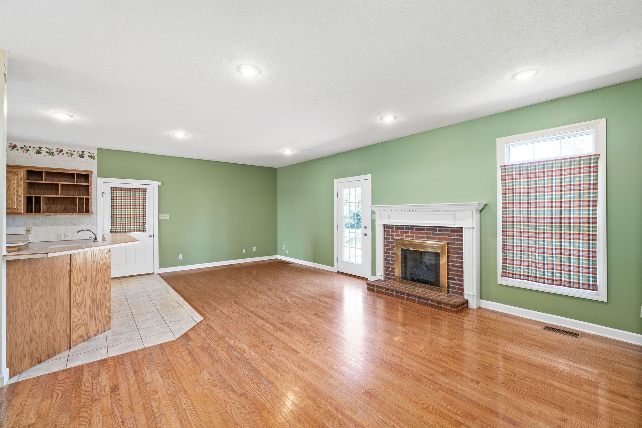 2325 Guthrie Road Guthrie, KY 42234 - Photo 6 of 38