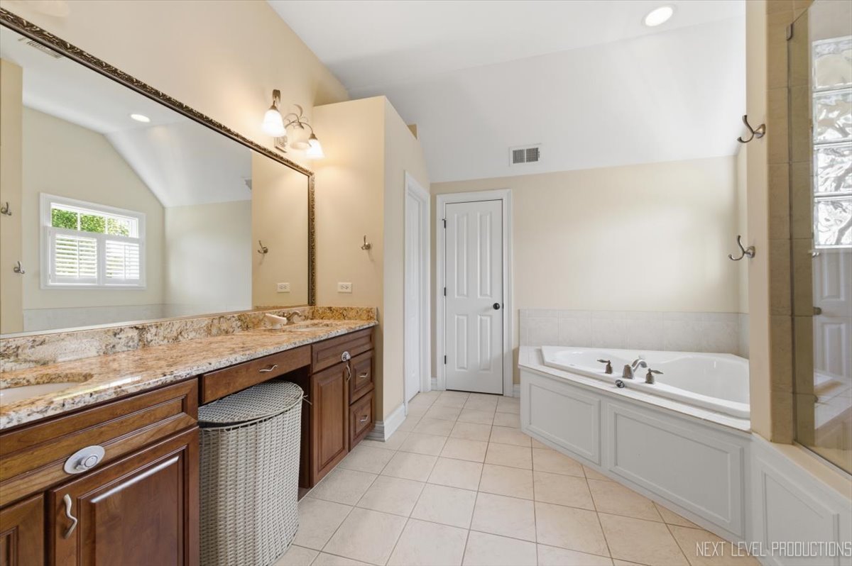 534 Walnut Street Batavia, IL 60510 - Photo 22 of 39