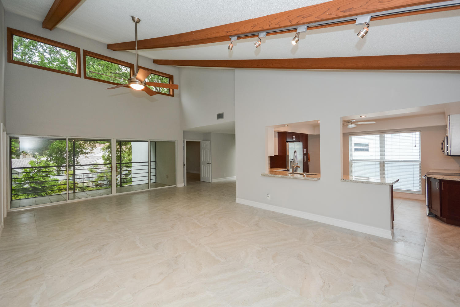 6125 Old Court Road, Unit 234 Boca Raton, FL 33433 - Photo 8 of 35 6125 Old Court Rd Boca Raton-large-026-0