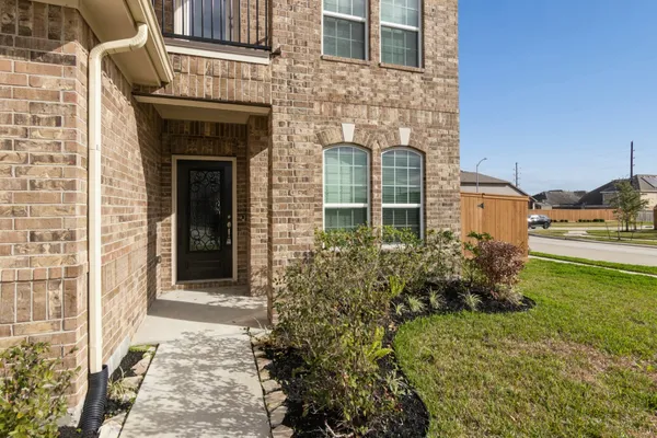 $369,900 | 15202 Ordie Run Drive, Humble, TX 77346