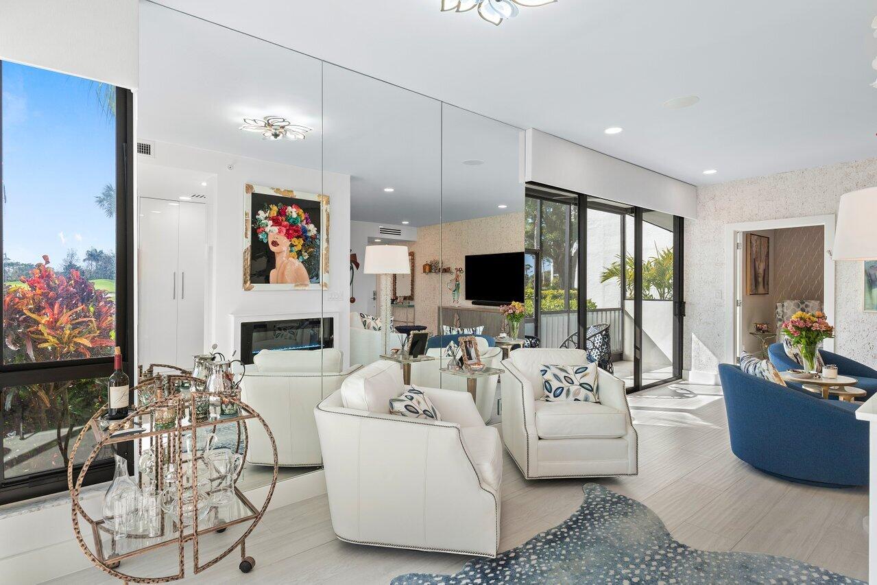 7754 Lakeside Boulevard, Unit 411 Boca Raton, FL 33434 - Photo 8 of 53 009-7754LakesideBoulevard-Unit411-BocaRa