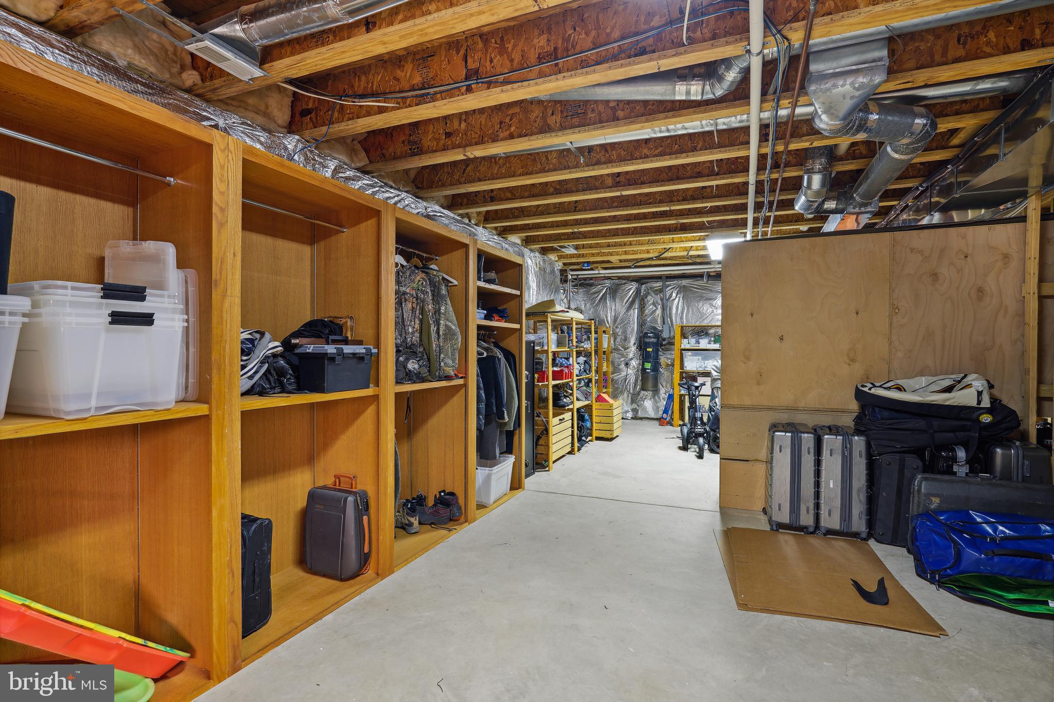 8402 Rapley Ridge Lane Potomac, MD 20854 - Photo 38 of 54