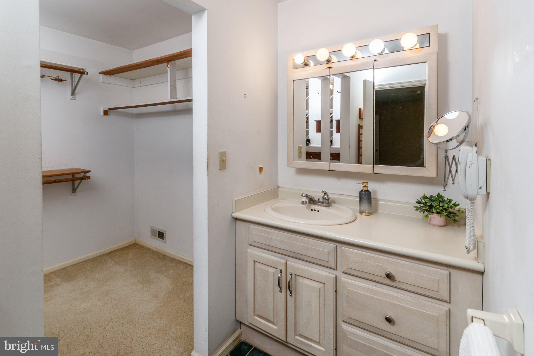 19 Floral Road Flemington, NJ 08822 - Photo 20 of 35 Bright and airy bathroom retreat.