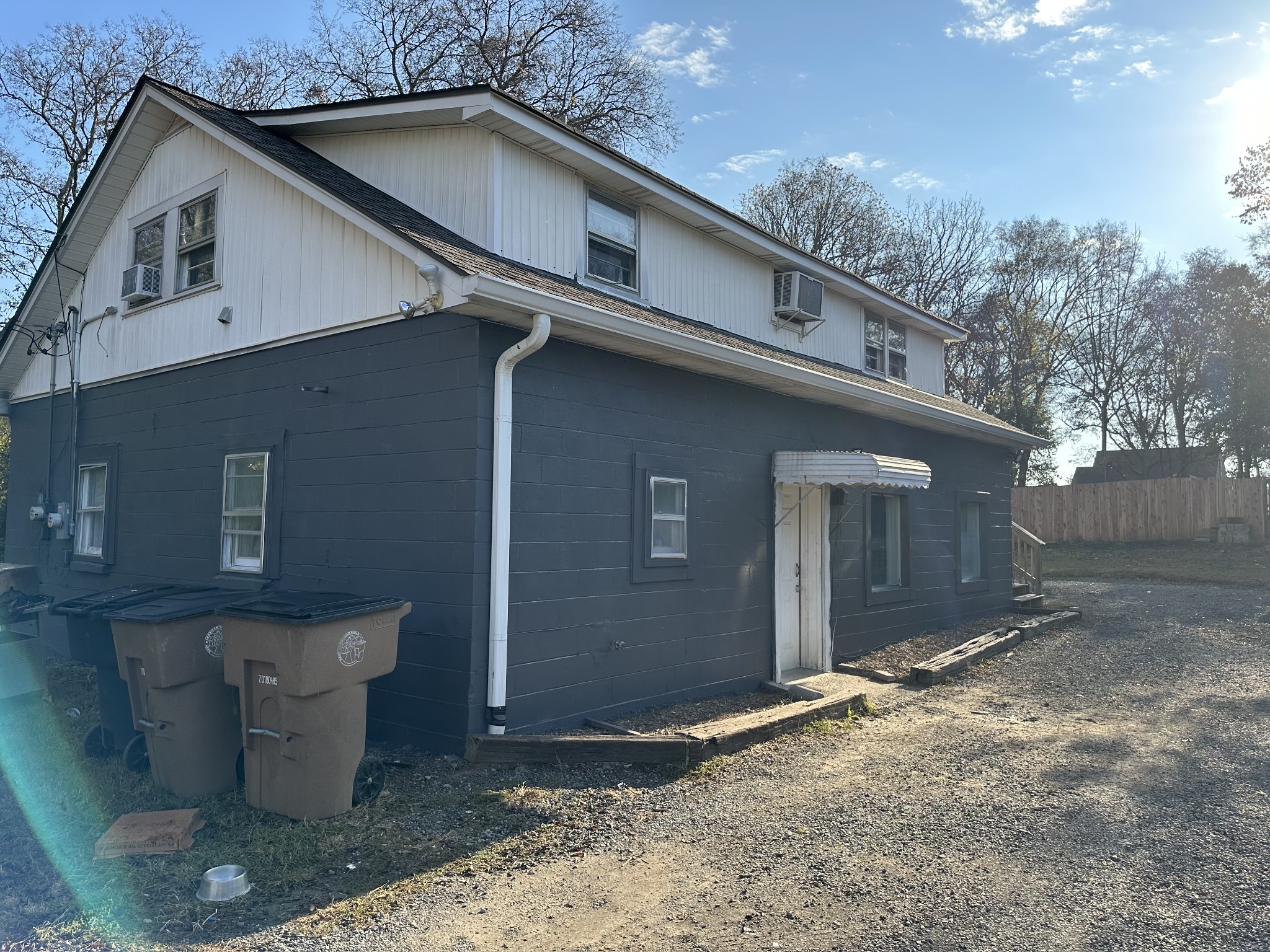 1814 County Hospital Road Nashville, TN 37218 - Photo 2 of 18 a view of a house with a outdoor space