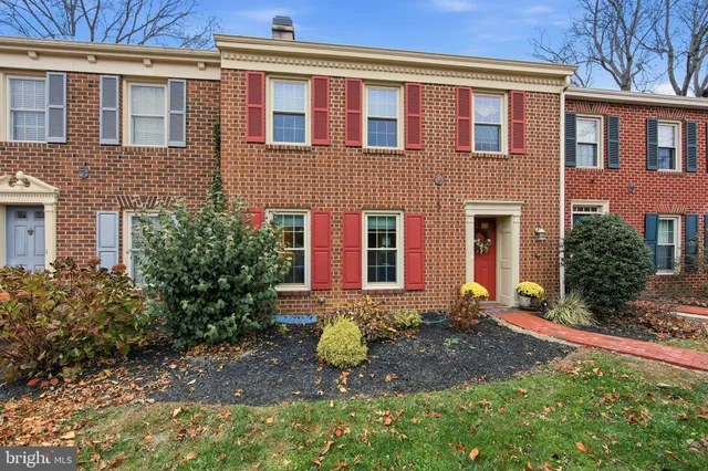 $459,900 | 201 Penns Lane, Unit 201, Malvern, PA 19355