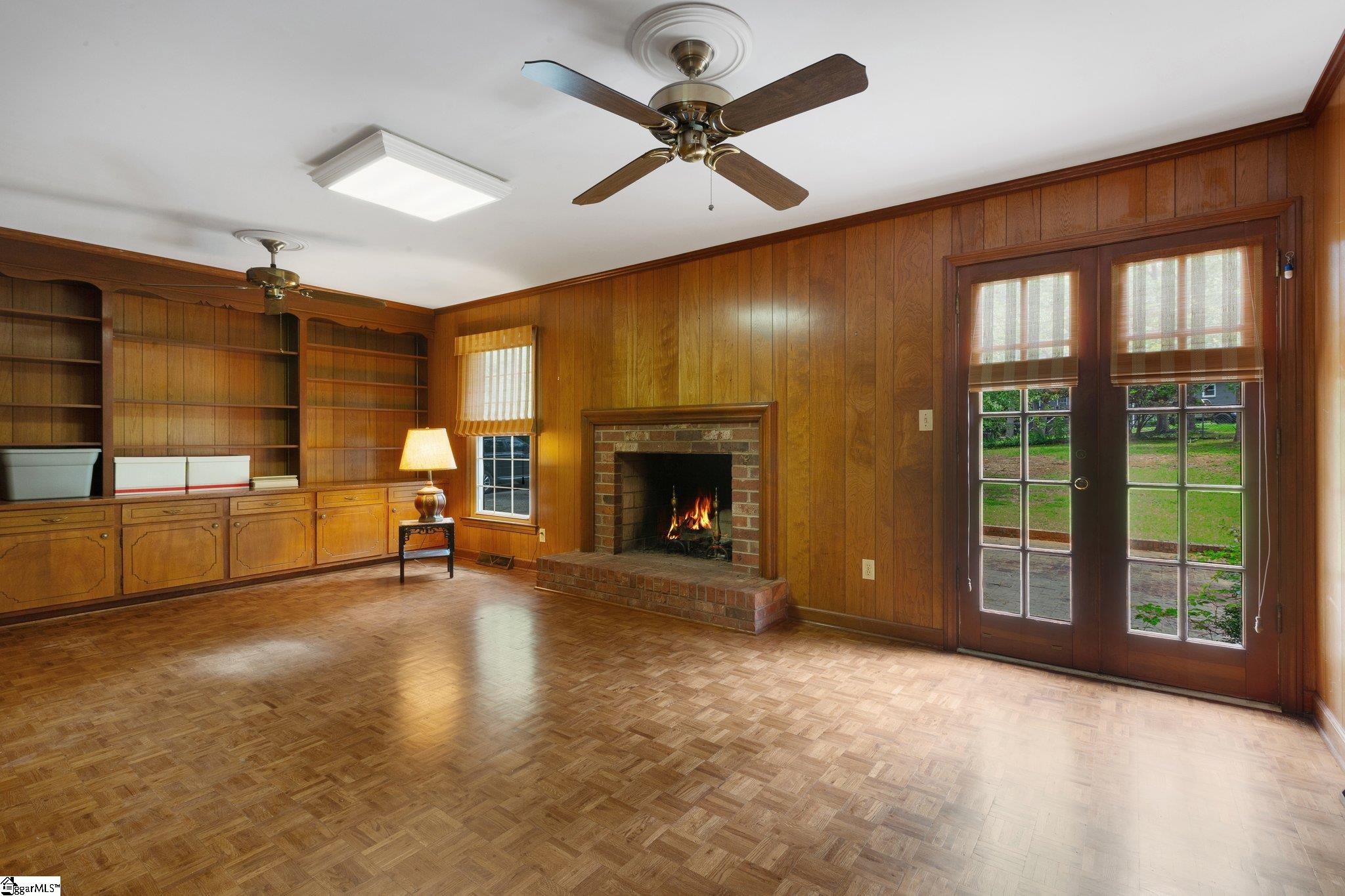 22 Seabrook Court Greenville, SC 29607 - Photo 16 of 38 Gallery Image 16