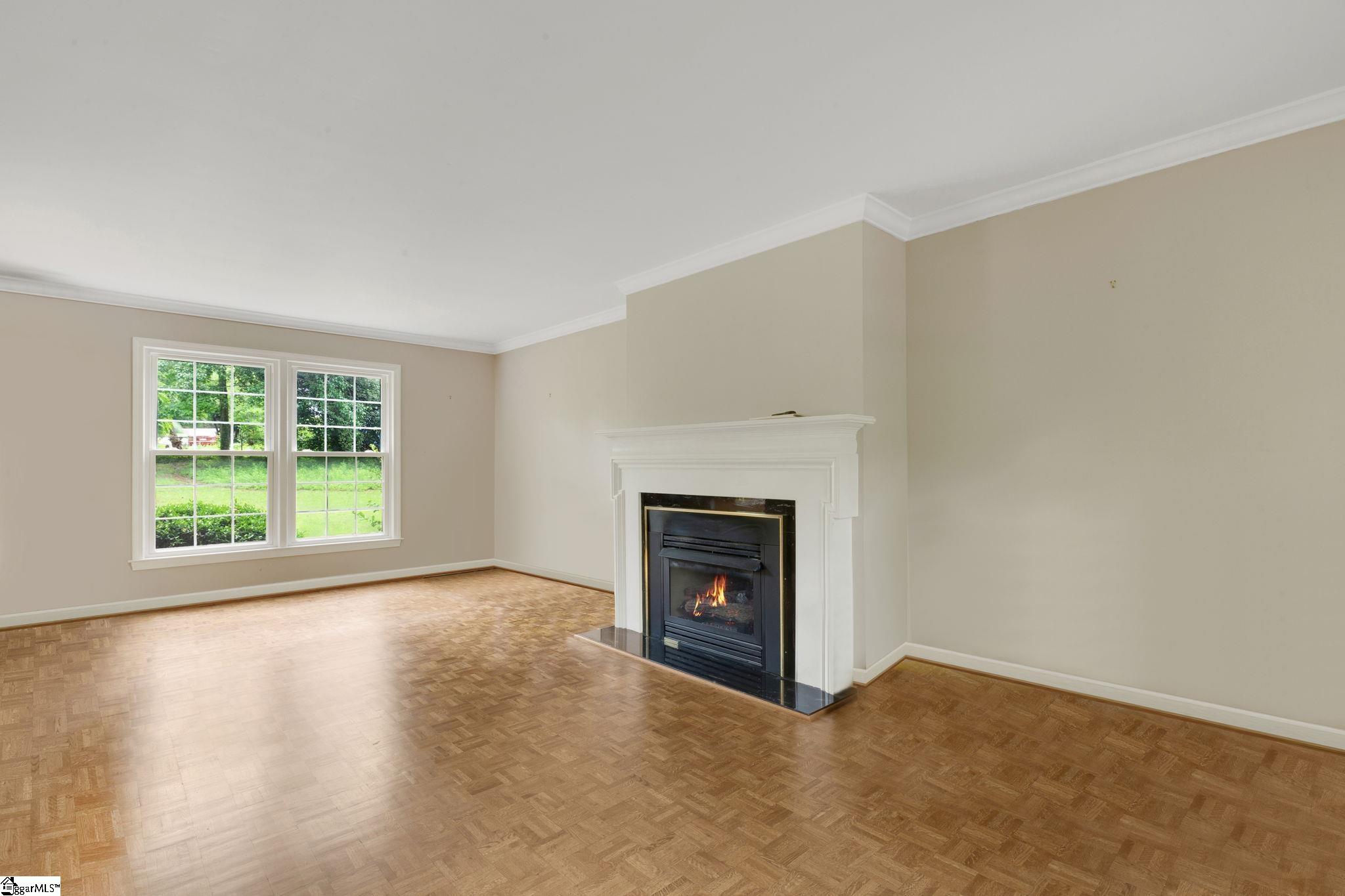 22 Seabrook Court Greenville, SC 29607 - Photo 7 of 38 Gallery Image 7