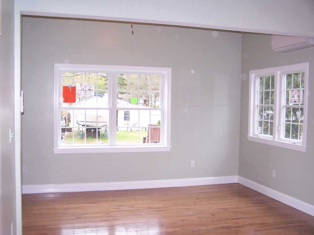 11 Beach Road Pembroke, MA 02359 - Photo 2 of 10 Gallery Image 2